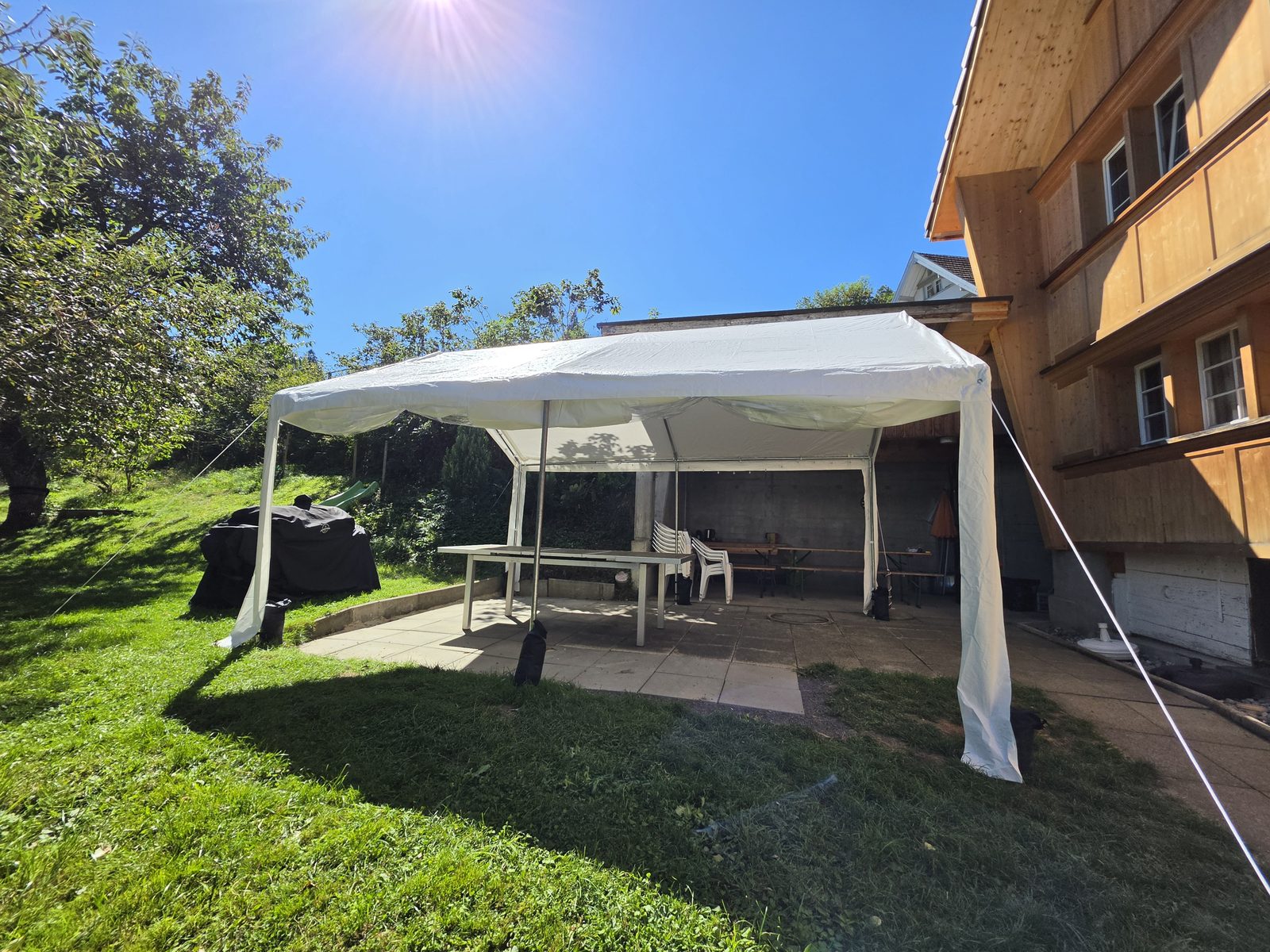 Weisses Partyzelt 4x5 Meter